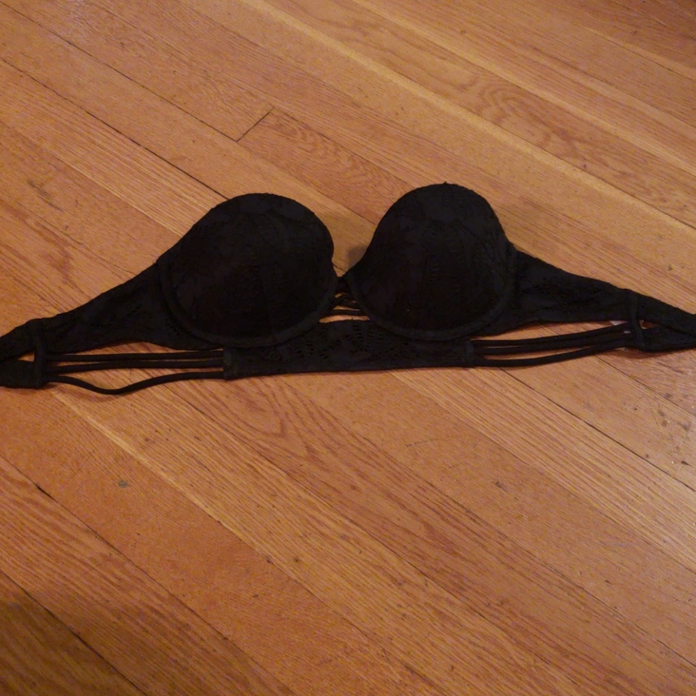 Swim top. Bandeau style 34c